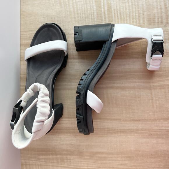 Rag & Bone Shane Block Heel Utility Sandals Lug Sole US 7 MSRP $450 NWOT - Picture 1 of 13